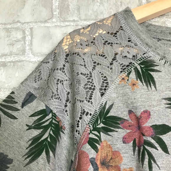 NWT Almost Famous High Low Sweatshirt Top Size M - Picture 5 of 7